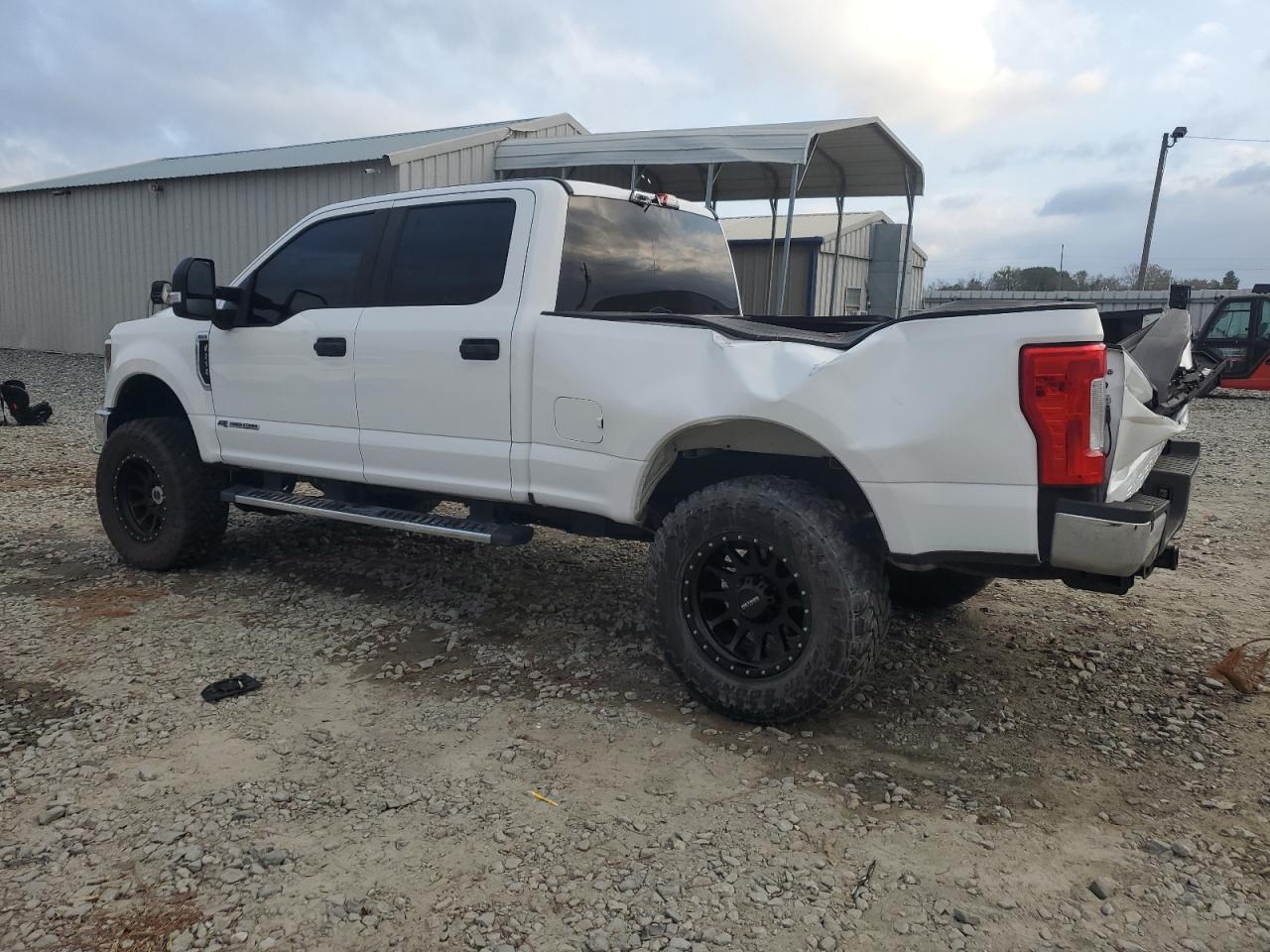 2019 Ford F250 - Image 2