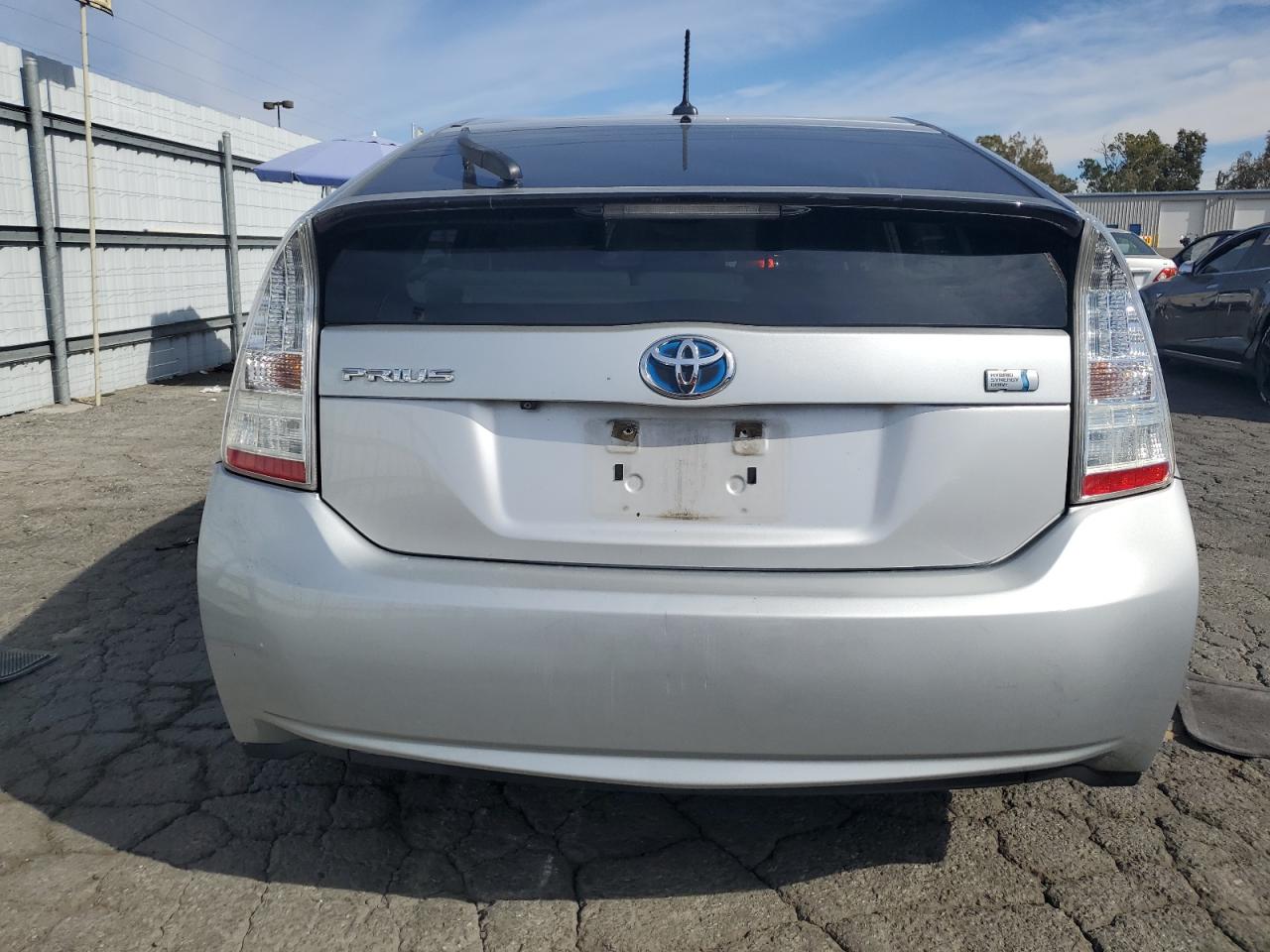 JTDKN3DU1A1001677 2010 Toyota Prius