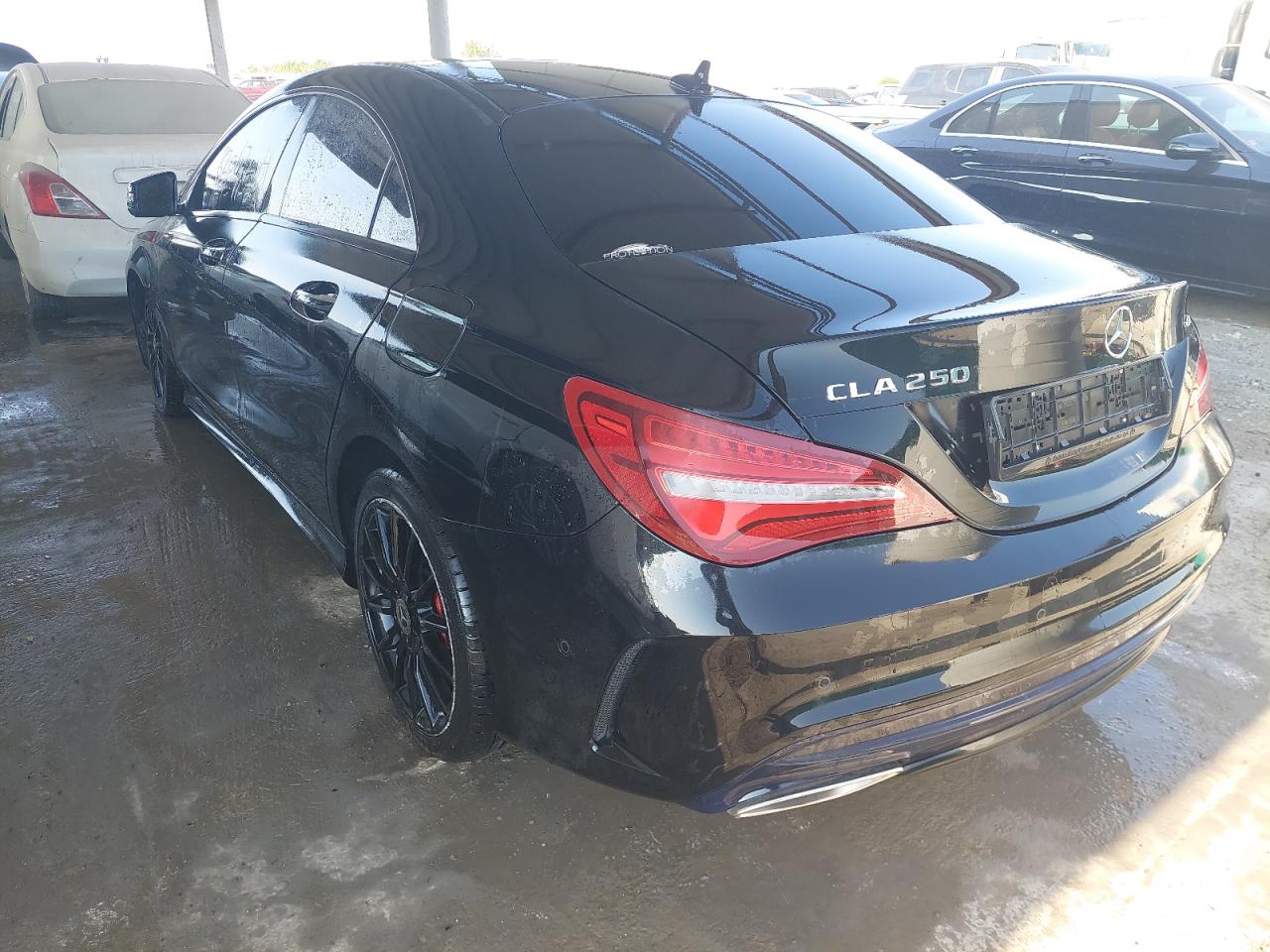 WDDSJ4GB3JN550596 - 2018 Mercedes Benz CLA 250 - #82067204