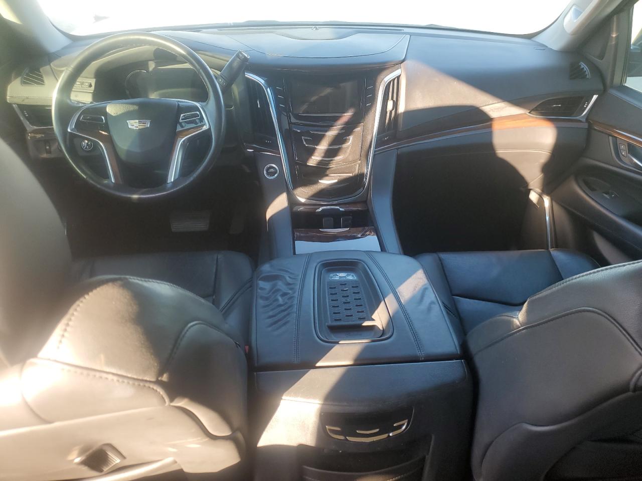 2016 Cadillac Escalade - Image 8