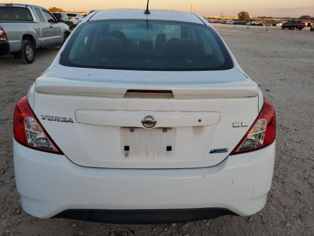  NISSAN VERSA 2015 White