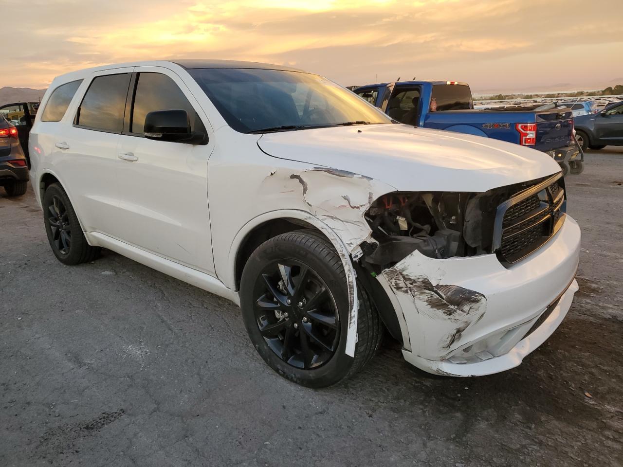 VIN 1C4RDHDGXHC619068 2017 DODGE DURANGO no.4