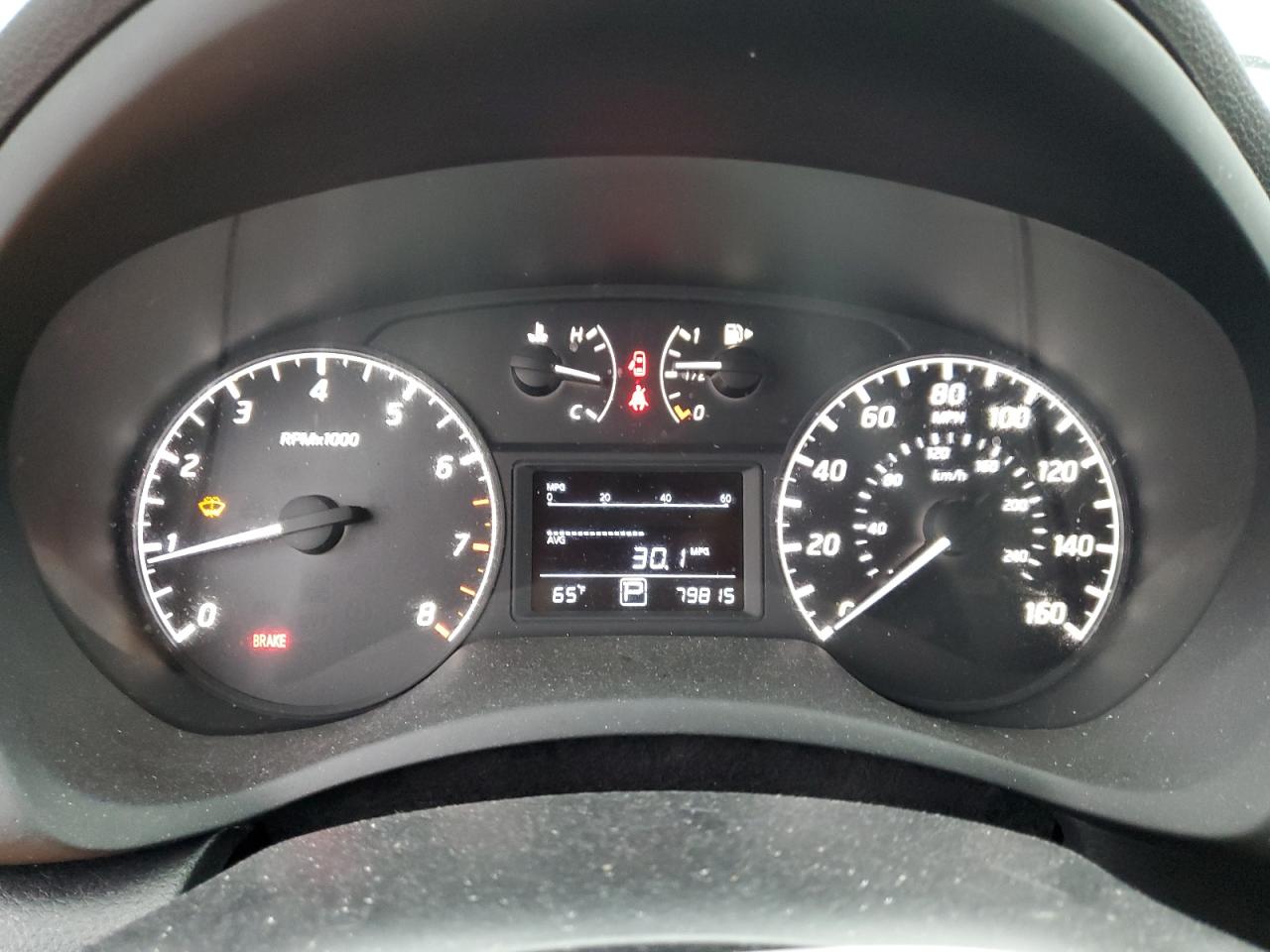 2015 Nissan Sentra - Image 9