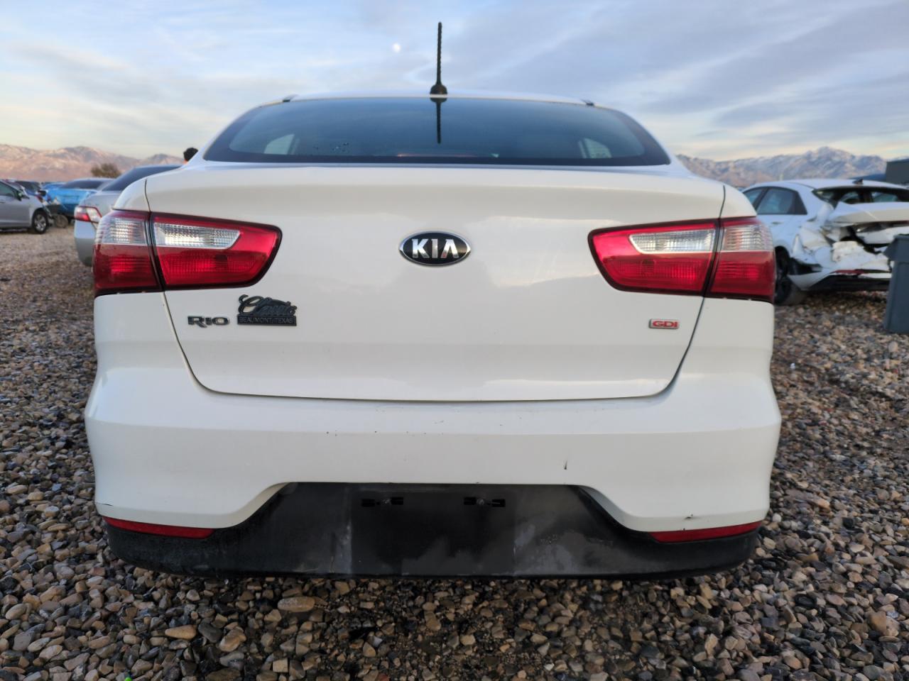 2017 Kia Rio - Image 6