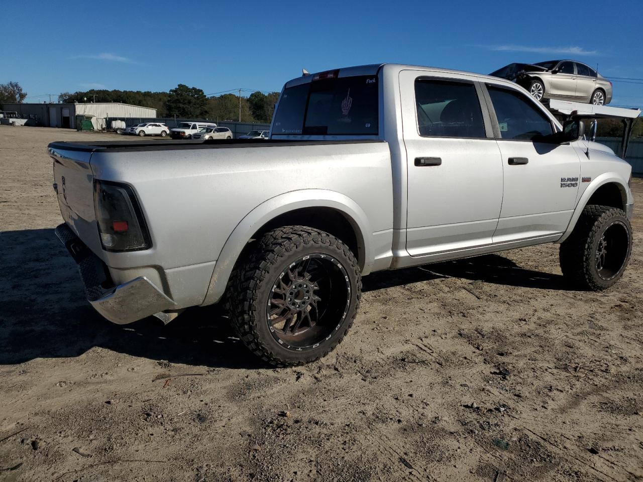 VIN 1C6RR6LT3FS663606 2015 RAM 1500 no.3