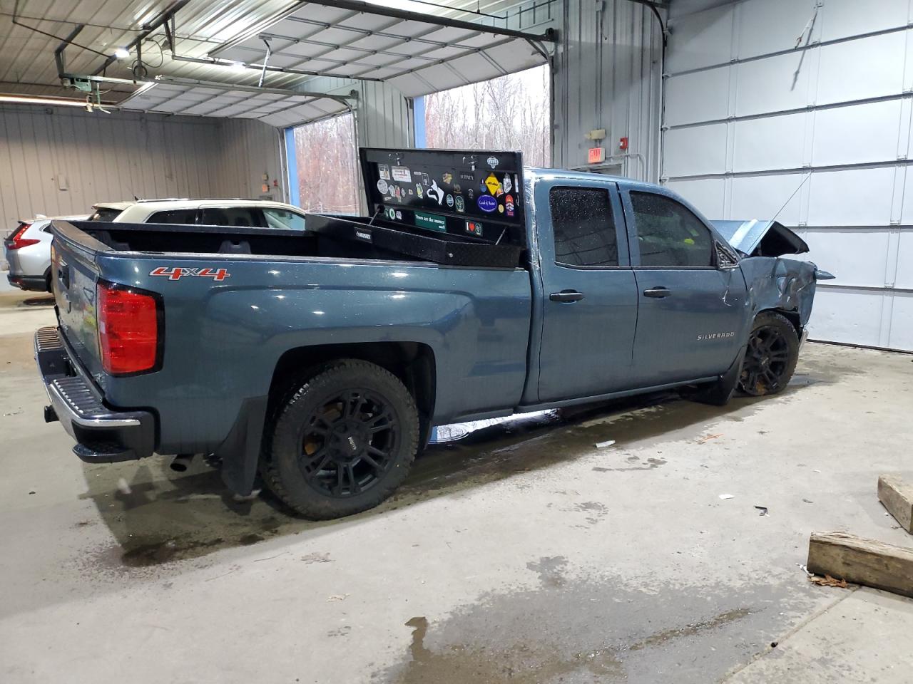 2014 Chevrolet Silverado - Image 3
