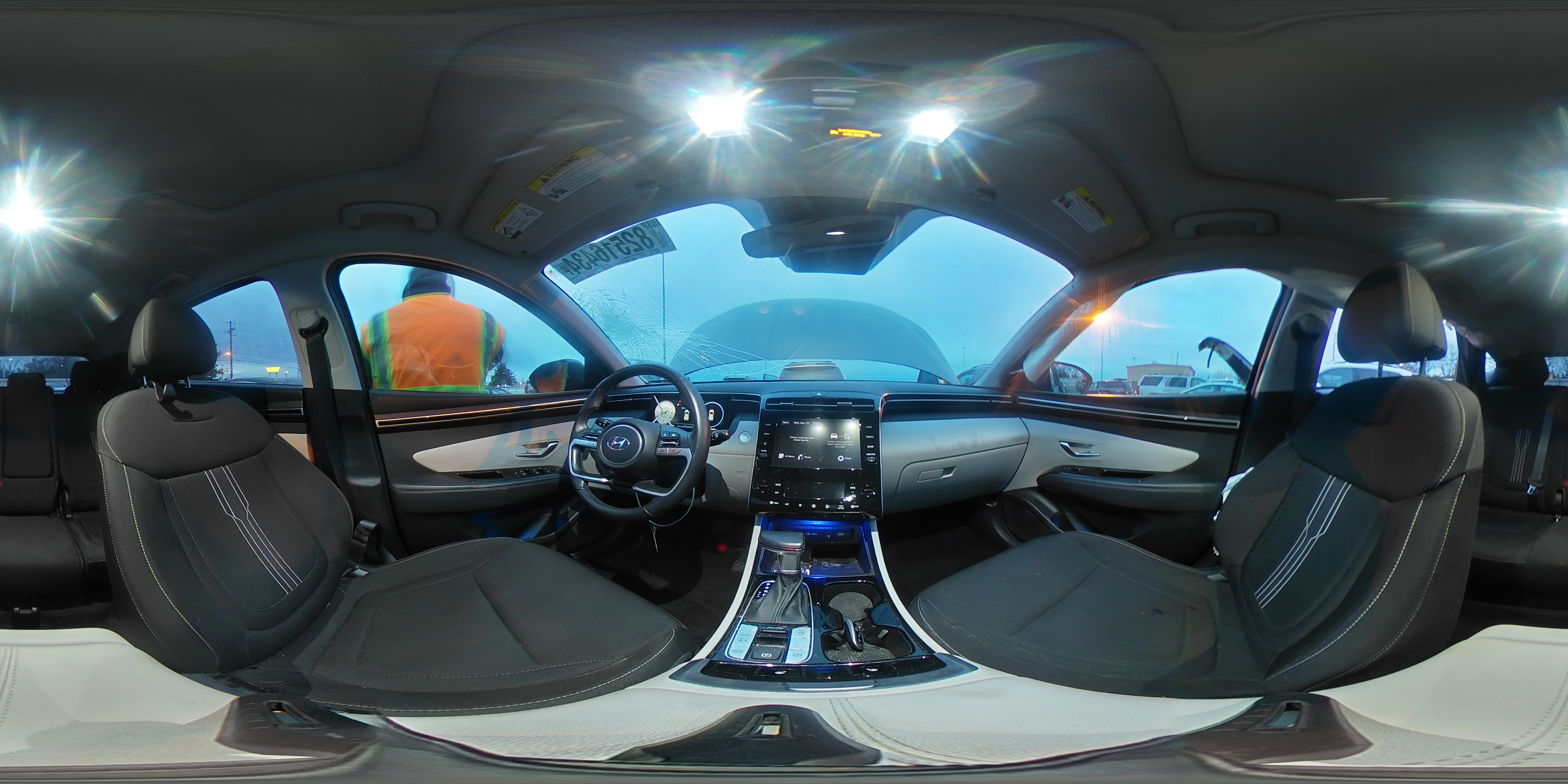 2022 Hyundai Tucson - Image 14