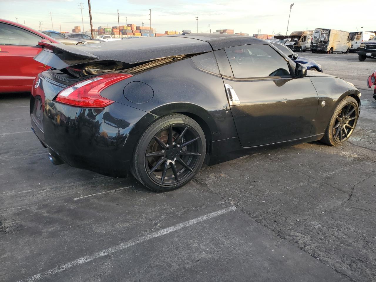 2011 Nissan 370Z - Image 3