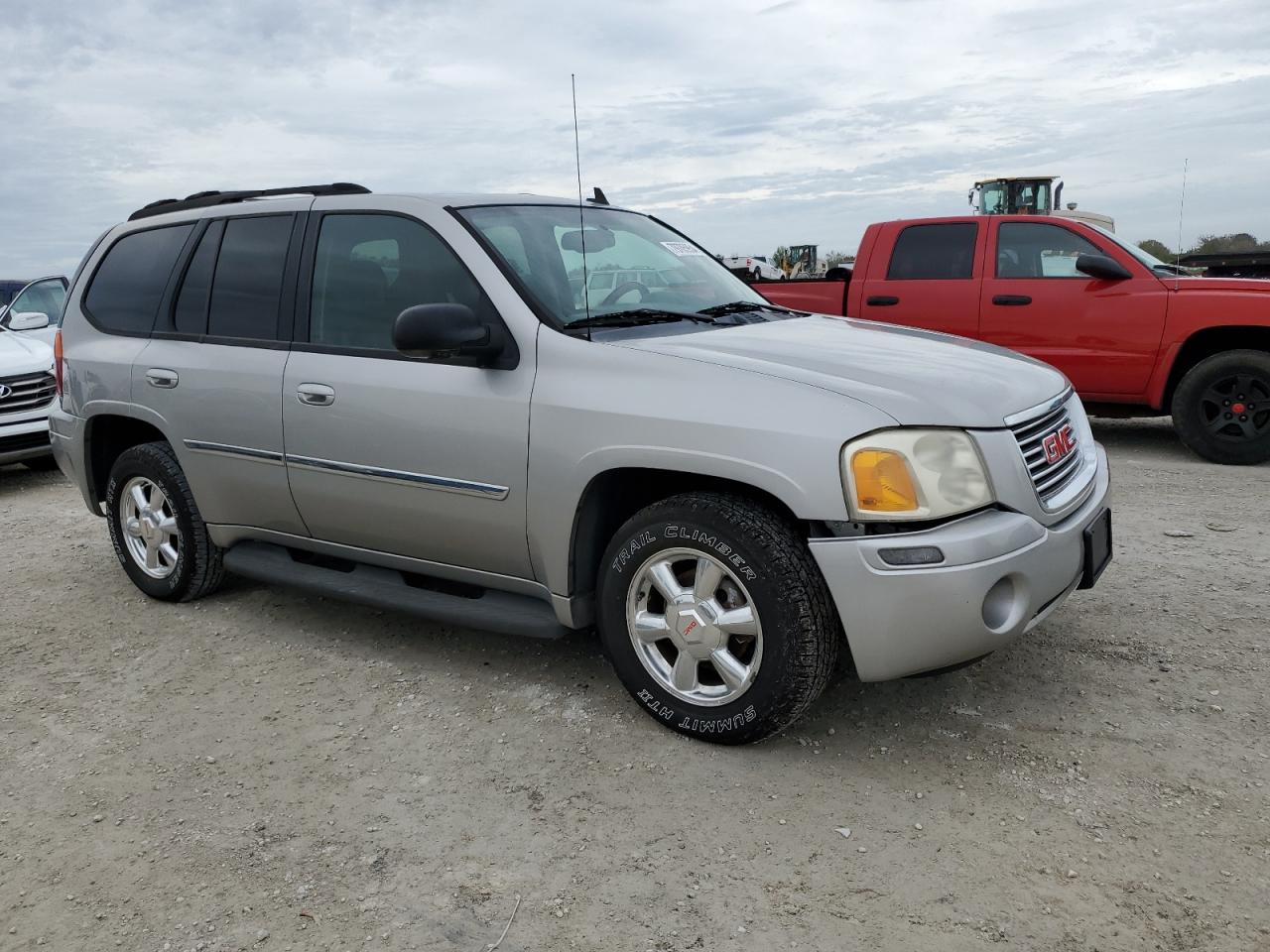 2007 GMC Envoy - Image 4