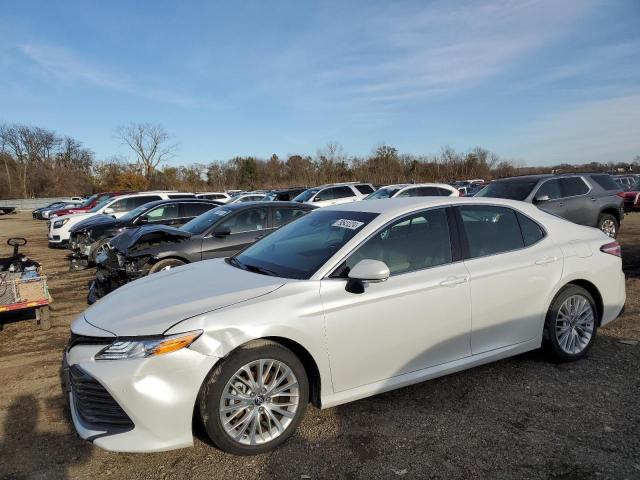 2018 Toyota Camry L للبيع في Des Moines، IA - Rear End