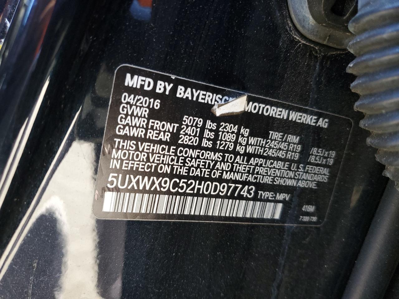 VIN 5UXWX9C52H0D97743 2017 BMW X3 no.14