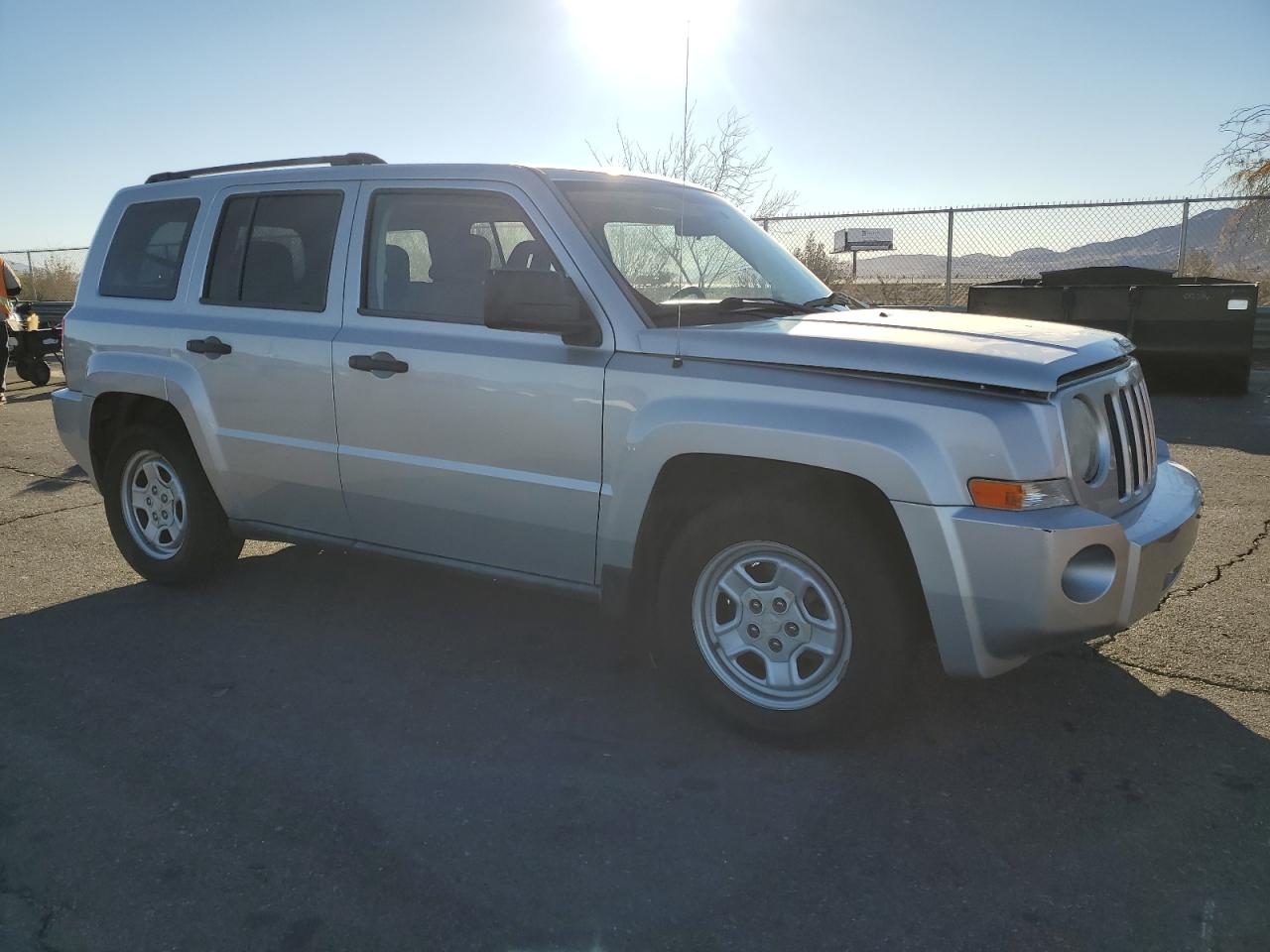 2008 Jeep Liberty (Patriot) - Image 4