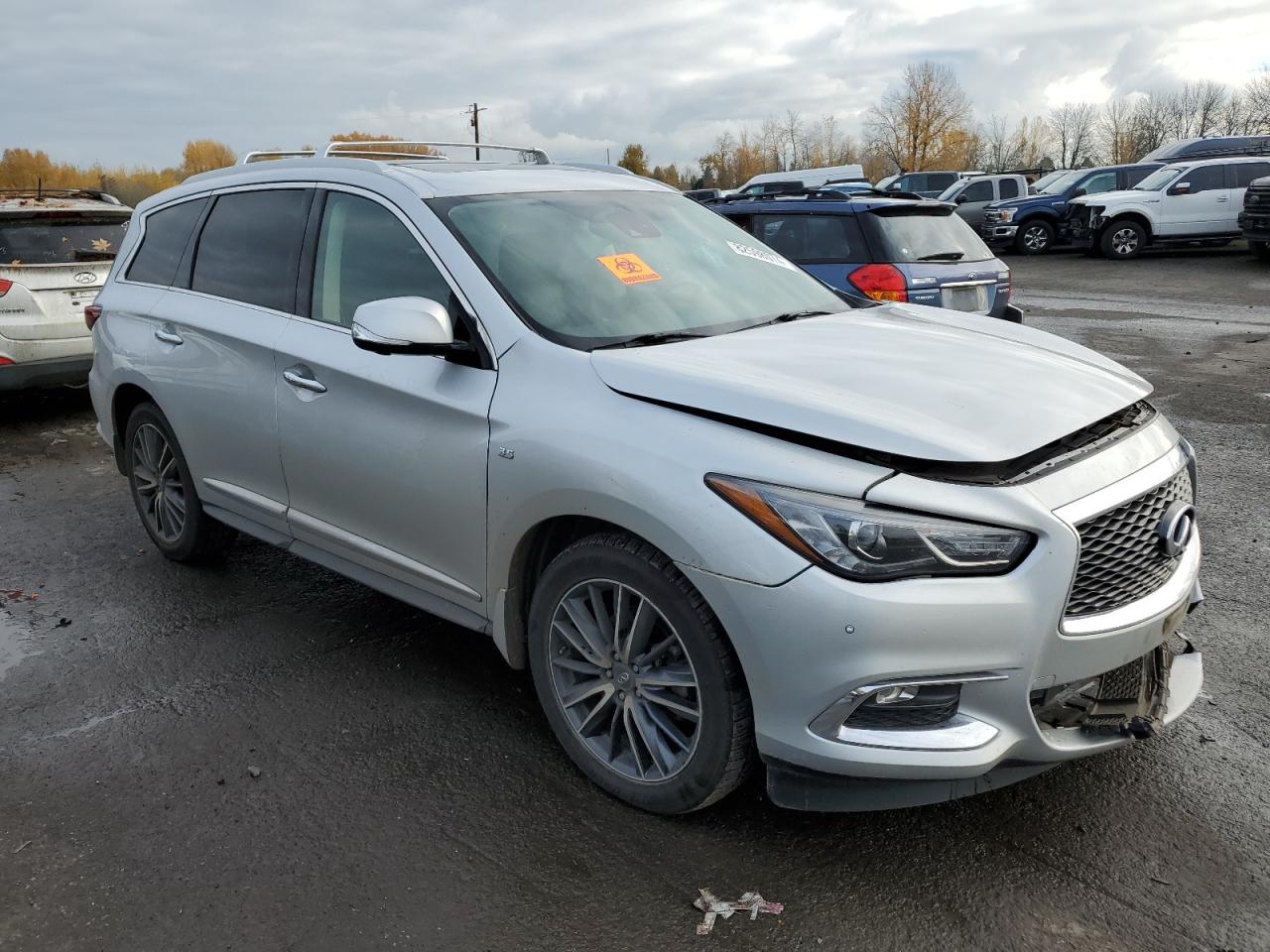 2017 Infiniti QX60 - Image 4