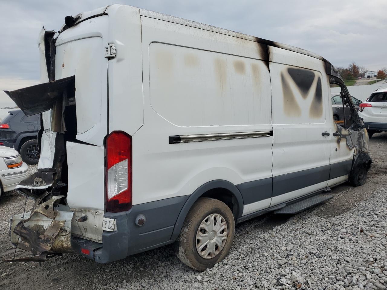 VIN 1FTBW2CM2JKA36442 2018 FORD TRANSIT no.3