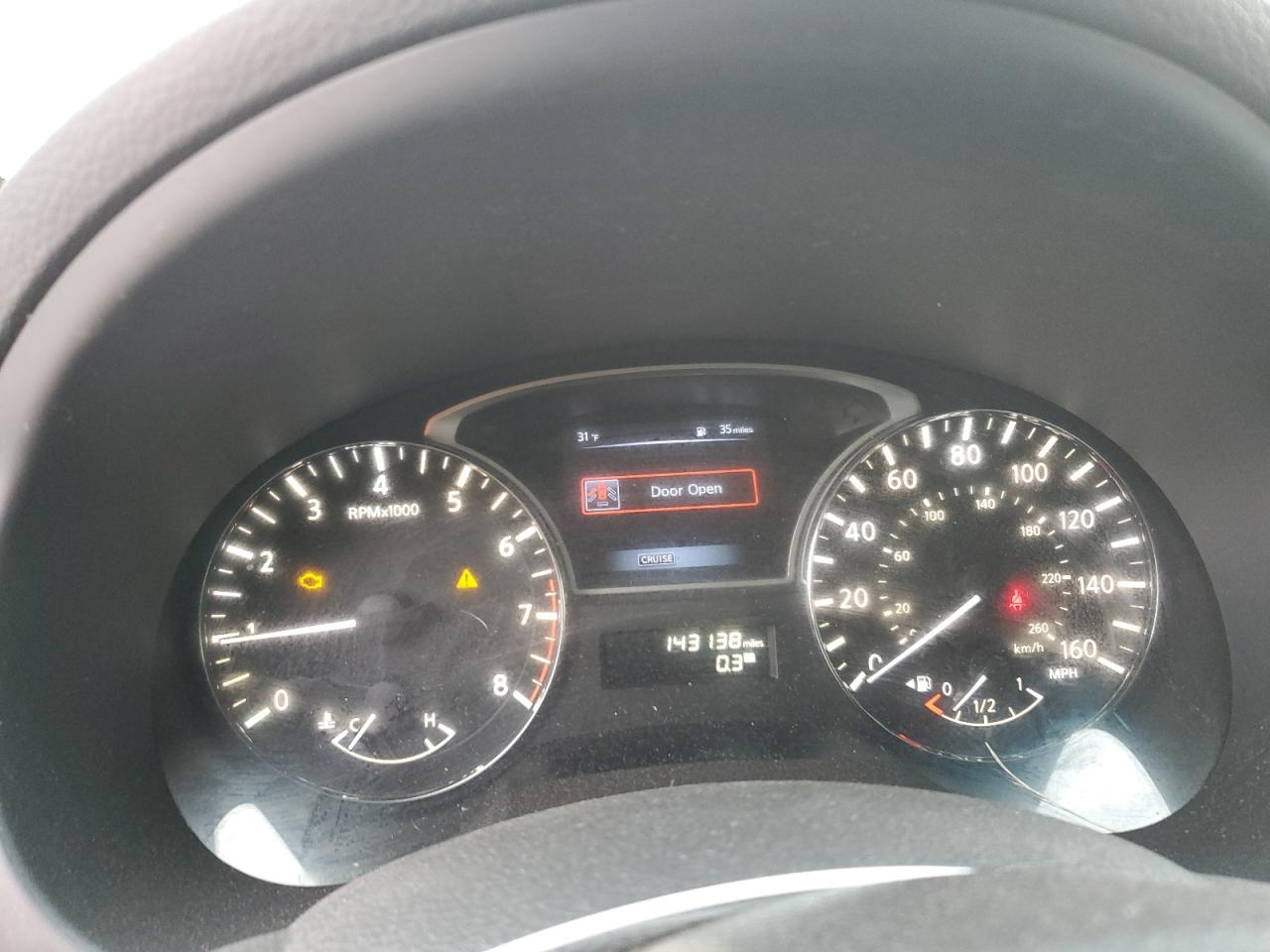2015 Nissan Altima - Image 9