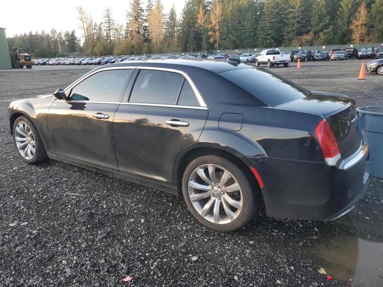2017 Chrysler 300 - Image 2