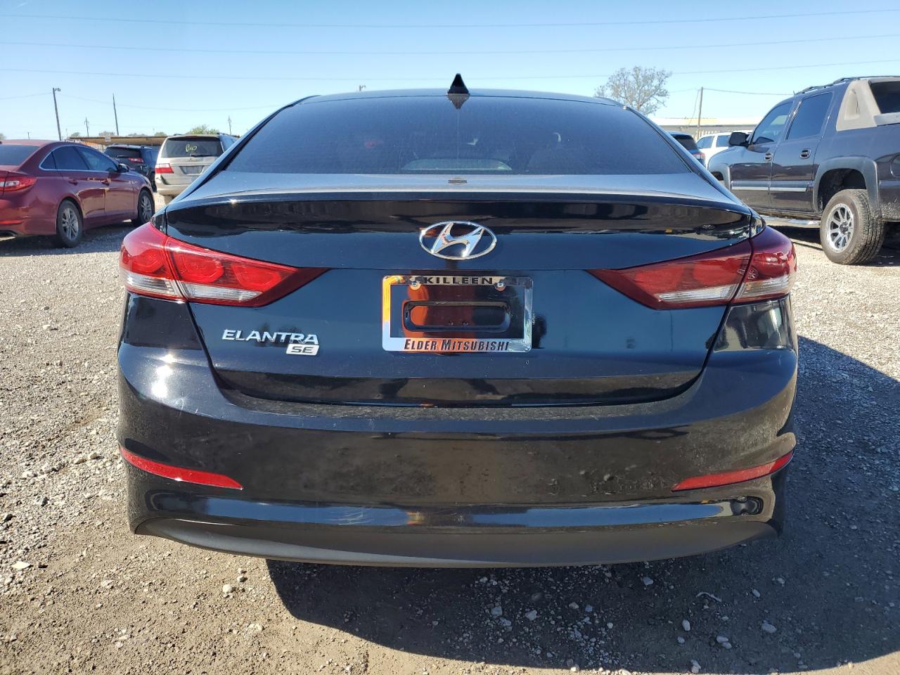 2017 Hyundai Elantra Se VIN: KMHD74LF8HU319019 Lot: 81315044