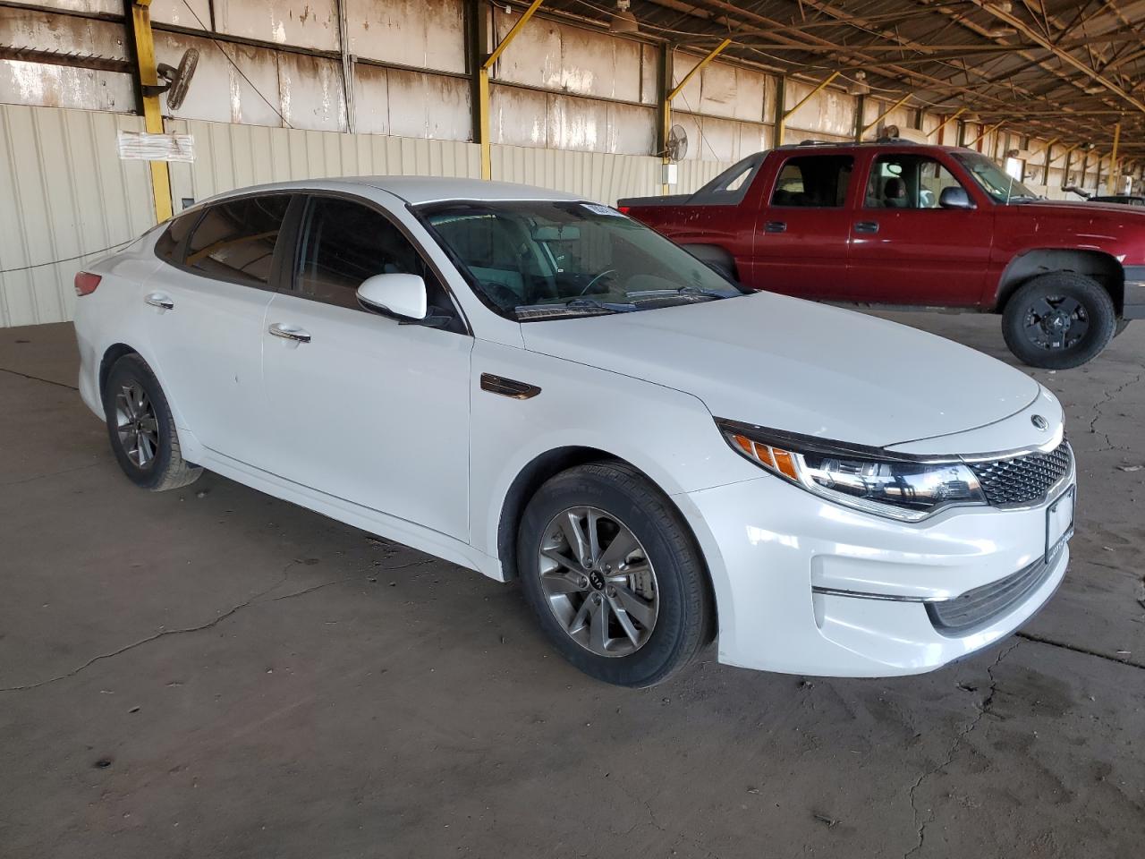 2018 Kia Optima - Image 4