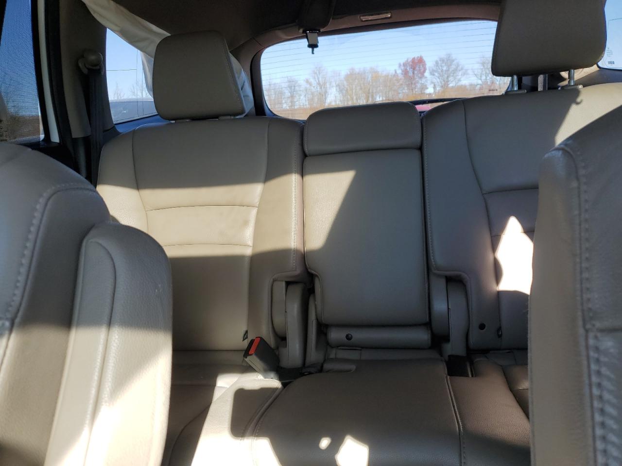 2017 Honda Pilot - Image 10