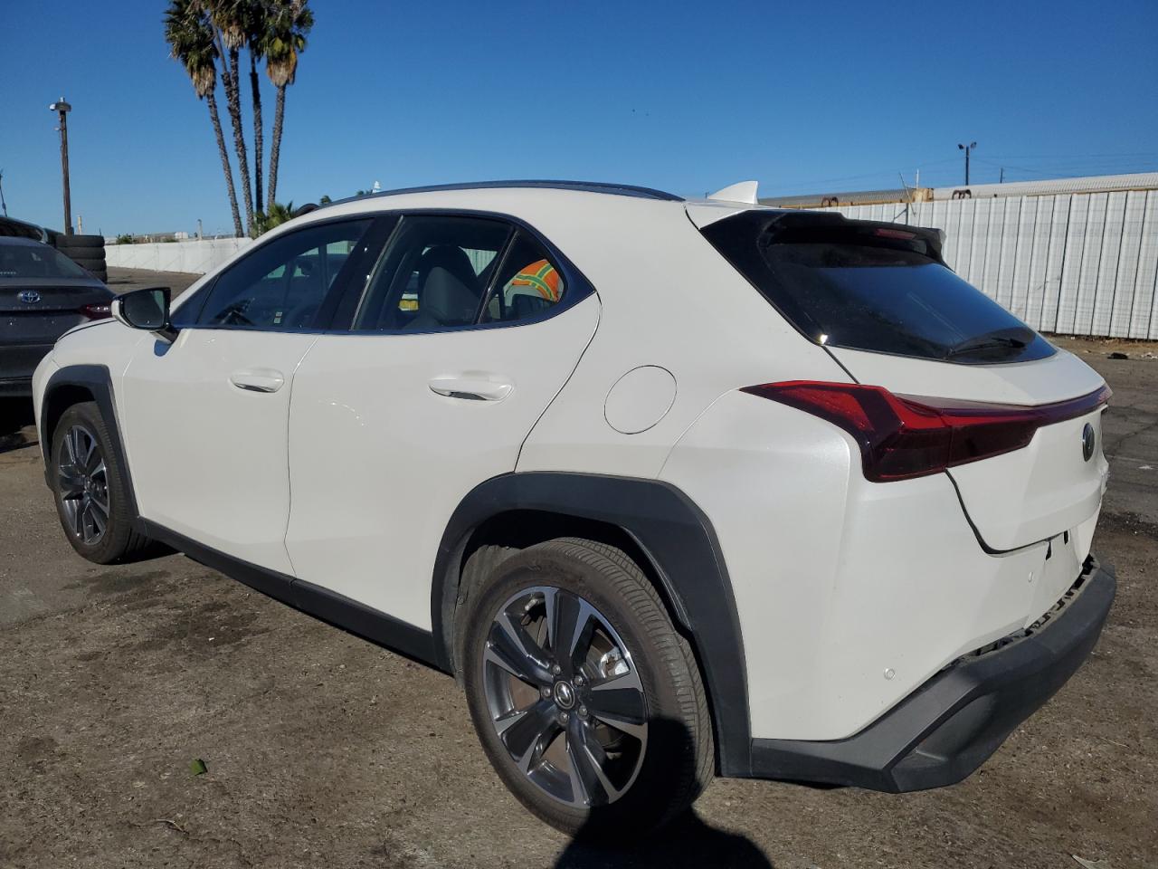 VIN JTHX6JBH0R2188086 2024 LEXUS UX 250H BA no.2