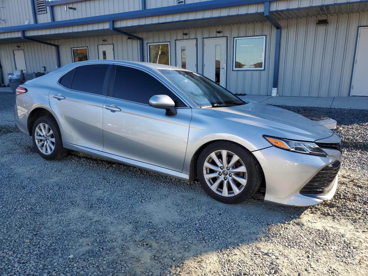 2018 Toyota Camry - Image 4