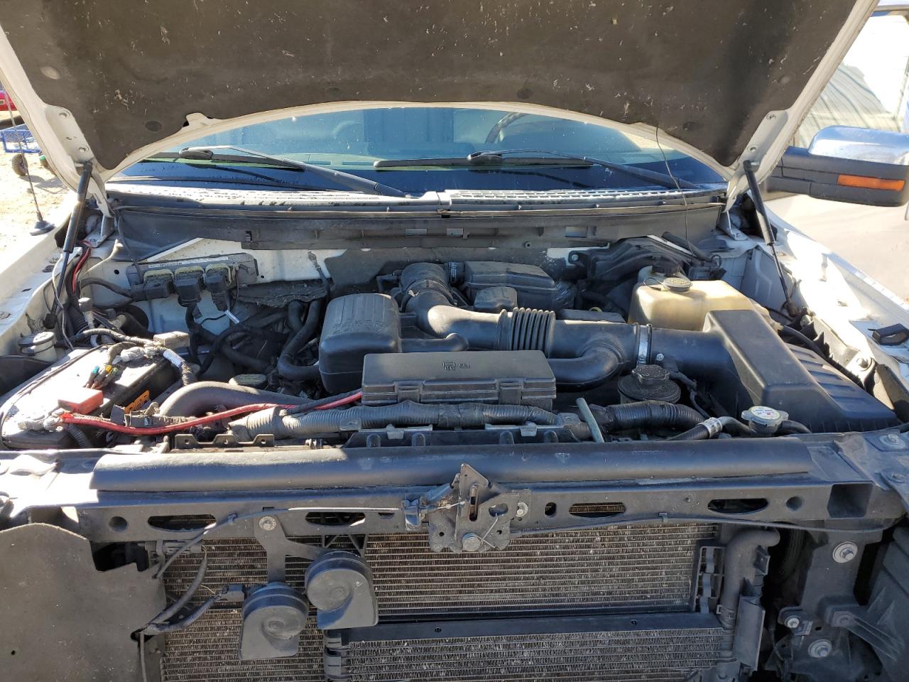 2010 Ford F-150 - Image 11