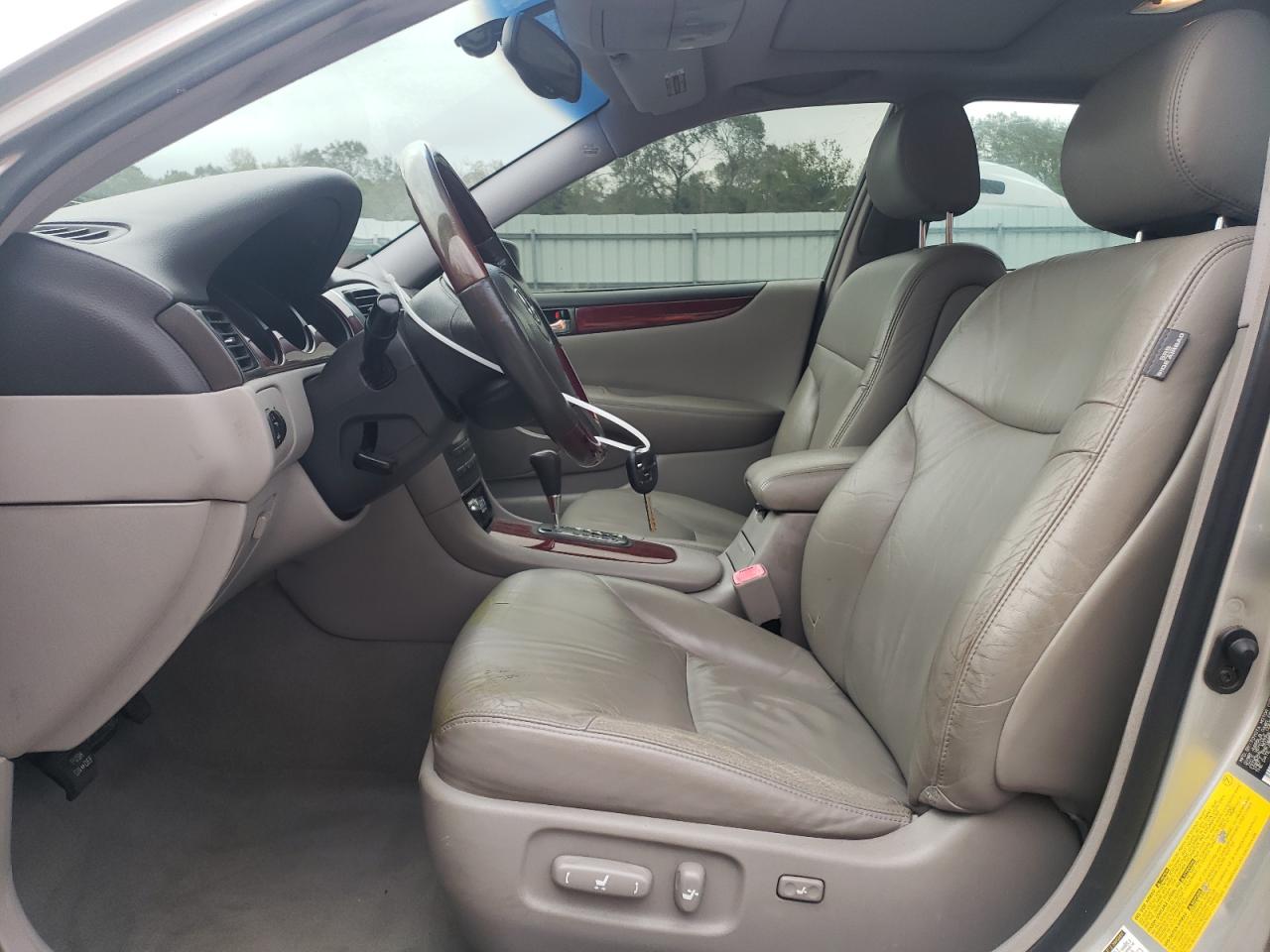 2004 Lexus Es 330 VIN: JTHBA30G945018203 Lot: 79408024