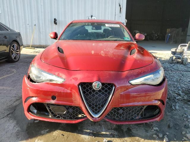  ALFA ROMEO GIULIA 2018 Красный