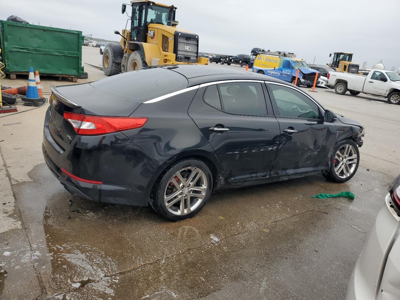 VIN 5XXGR4A65DG115891 2013 KIA OPTIMA no.3