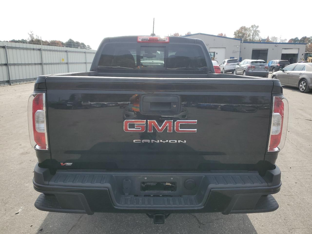 2022 GMC Canyon - Image 6