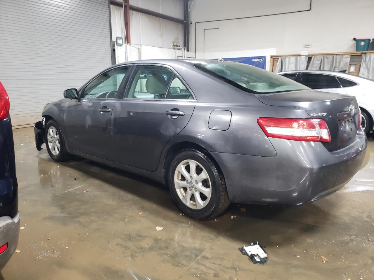 2011 Toyota Camry - Image 2