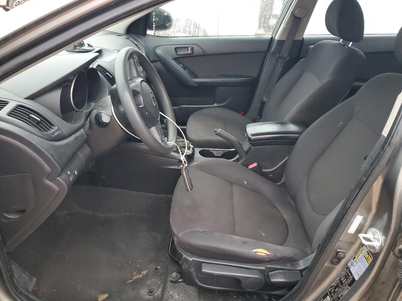 2012 Kia Forte - Image 7