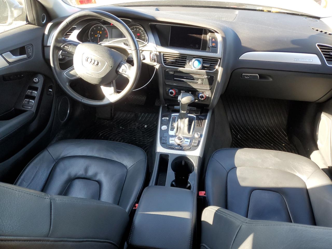 2014 Audi A4 - Image 8