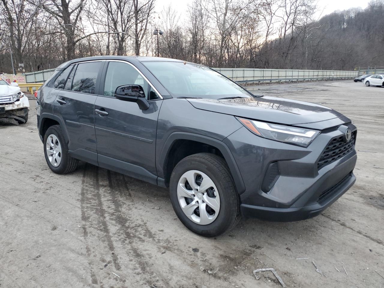 2023 Toyota RAV 4 - Image 4