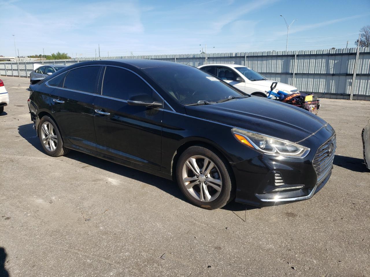 2018 Hyundai Sonata - Image 4