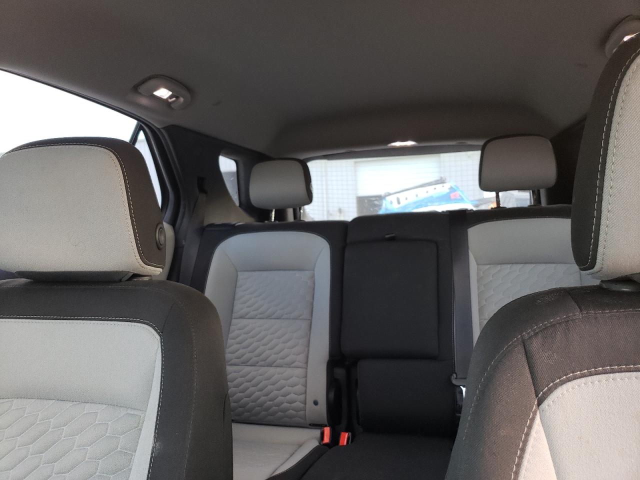 2020 Chevrolet Equinox - Image 10
