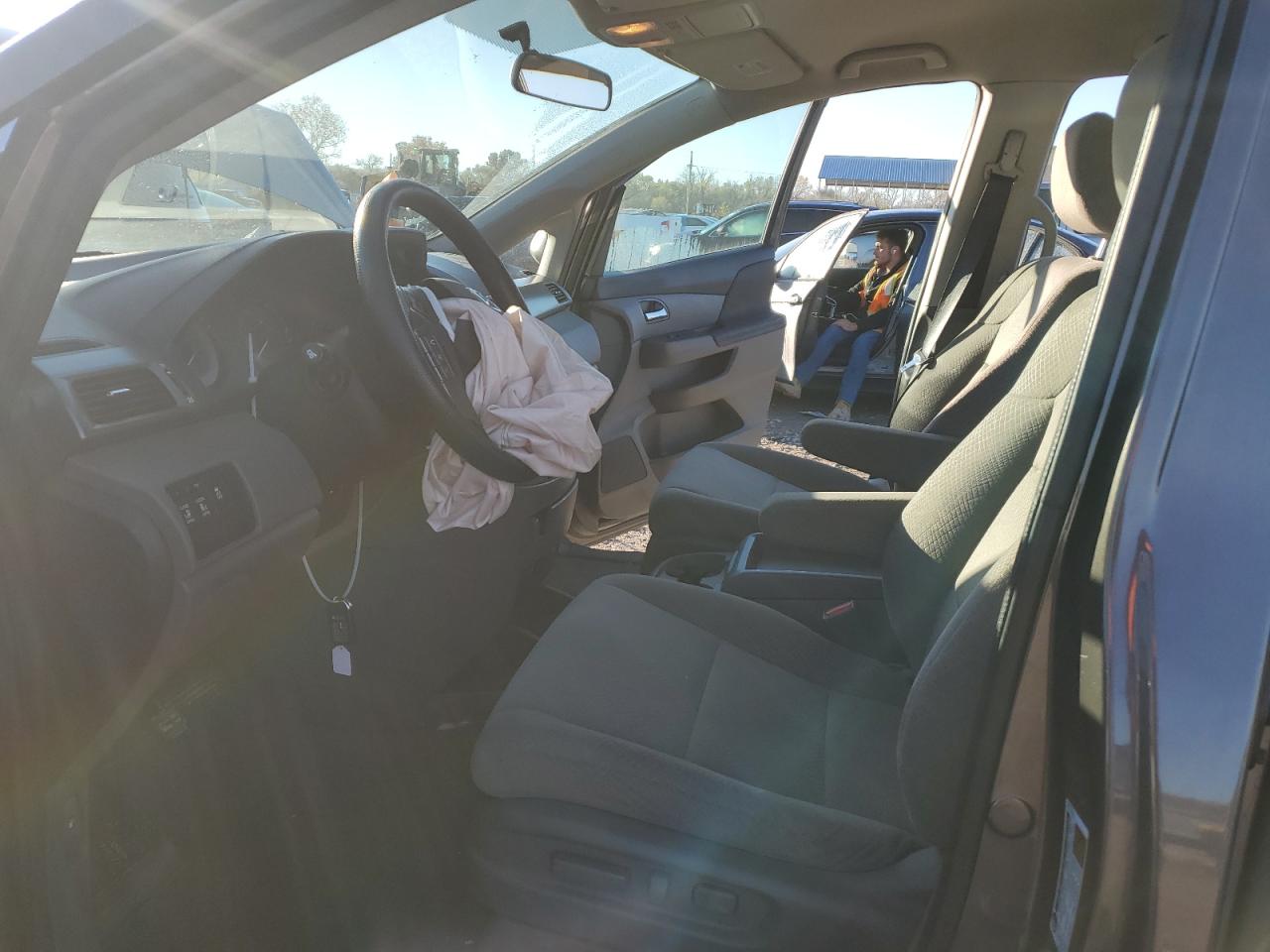 2015 Honda Odyssey - Image 7