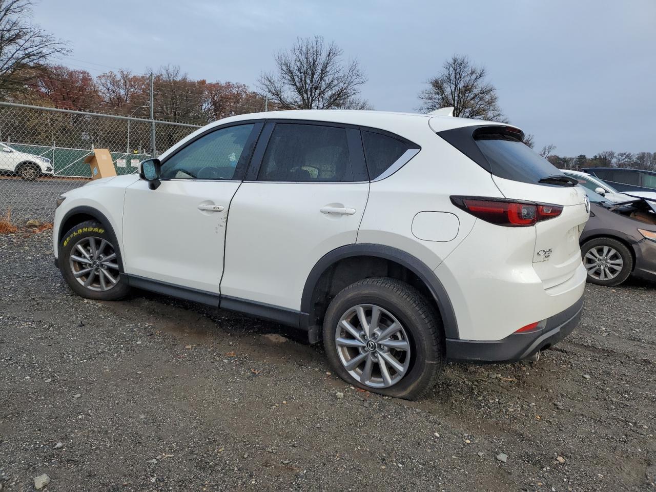2022 Mazda CX-5 - Image 2