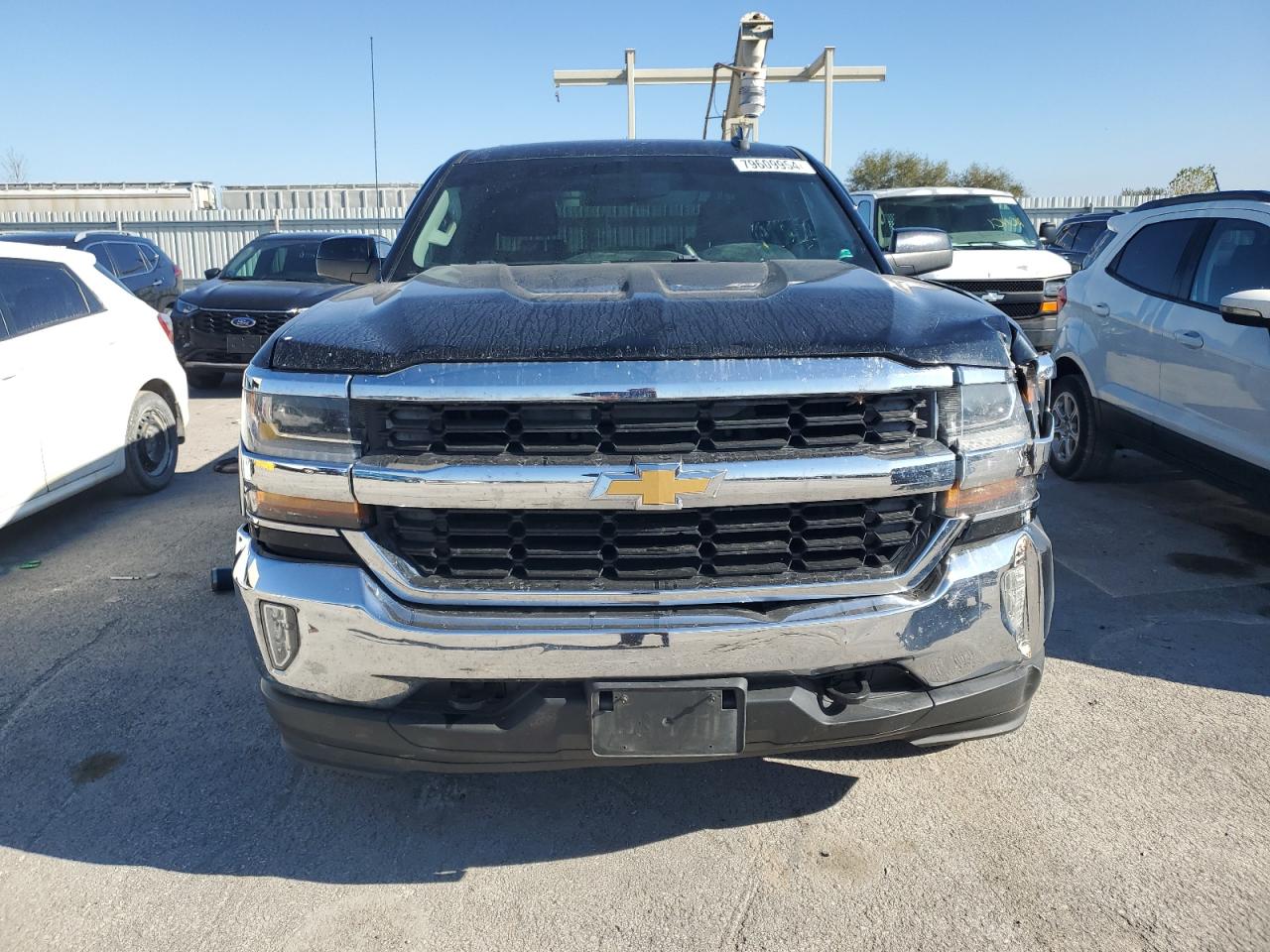 2016 Chevrolet Silverado - Image 5