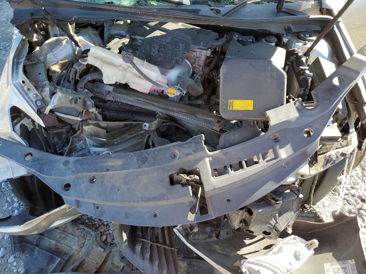 2015 Toyota Camry - Image 12