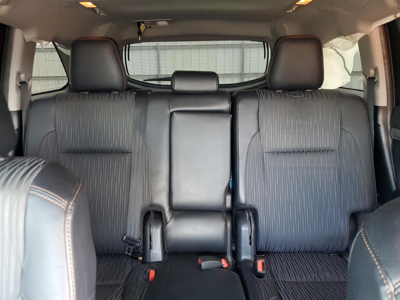 2019 Toyota Highlander - Image 10