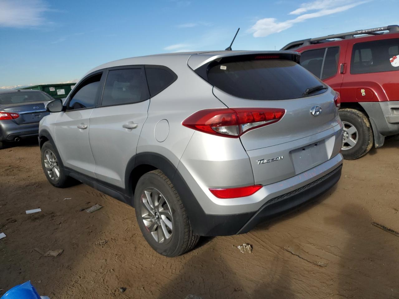 VIN KM8J2CA42JU764293 2018 HYUNDAI TUCSON no.2