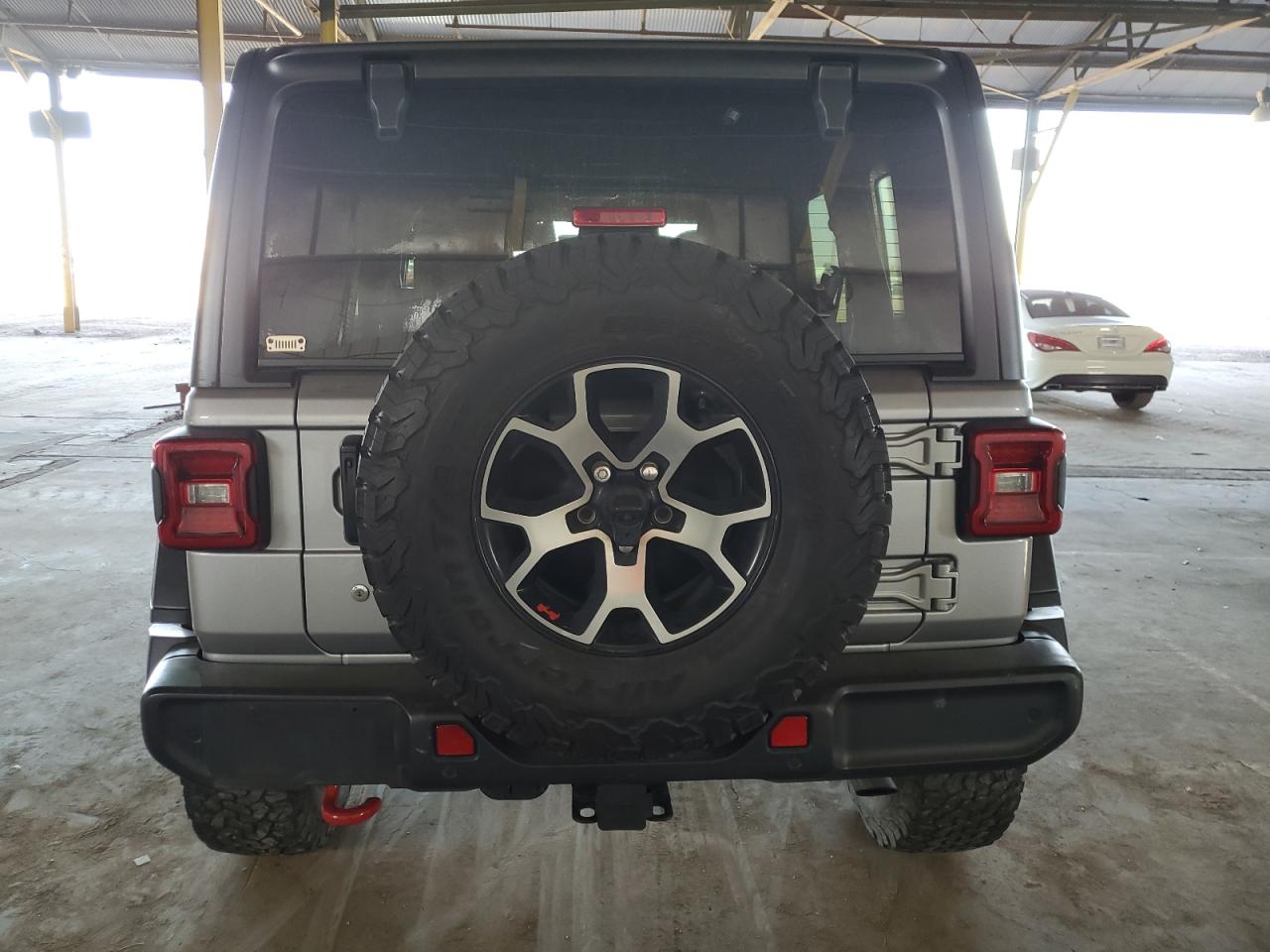 2019 Jeep Wrangler - Image 6