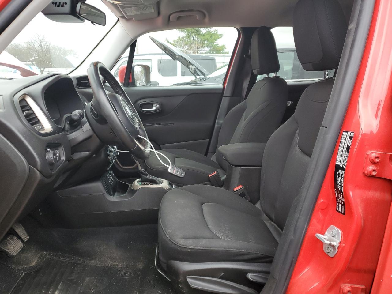 2016 Jeep Renegade - Image 7