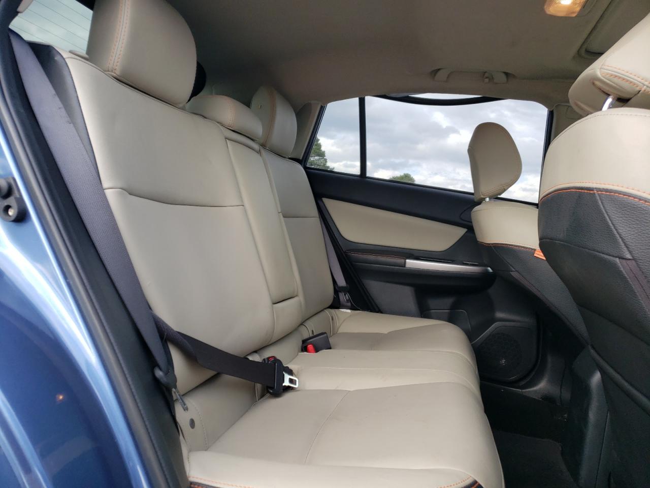 2017 Subaru XV - Image 12