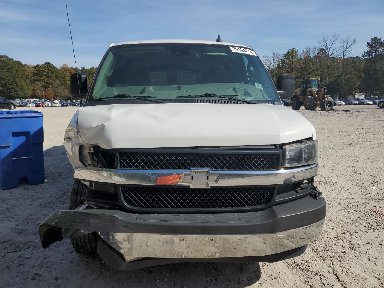 2019 Chevrolet Express - Image 5