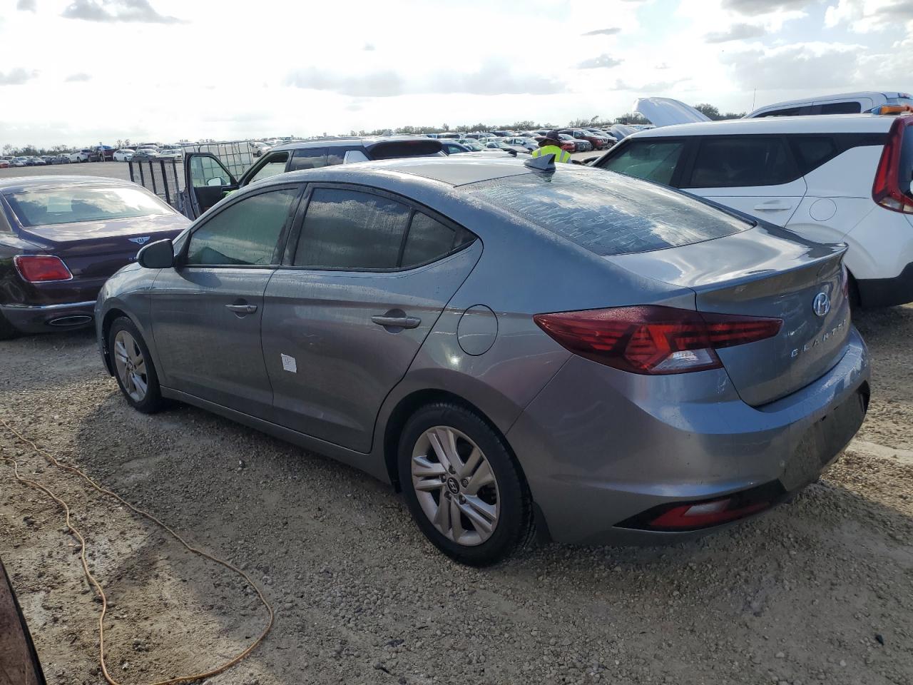 VIN 5NPD84LFXKH454893 2019 HYUNDAI ELANTRA no.2