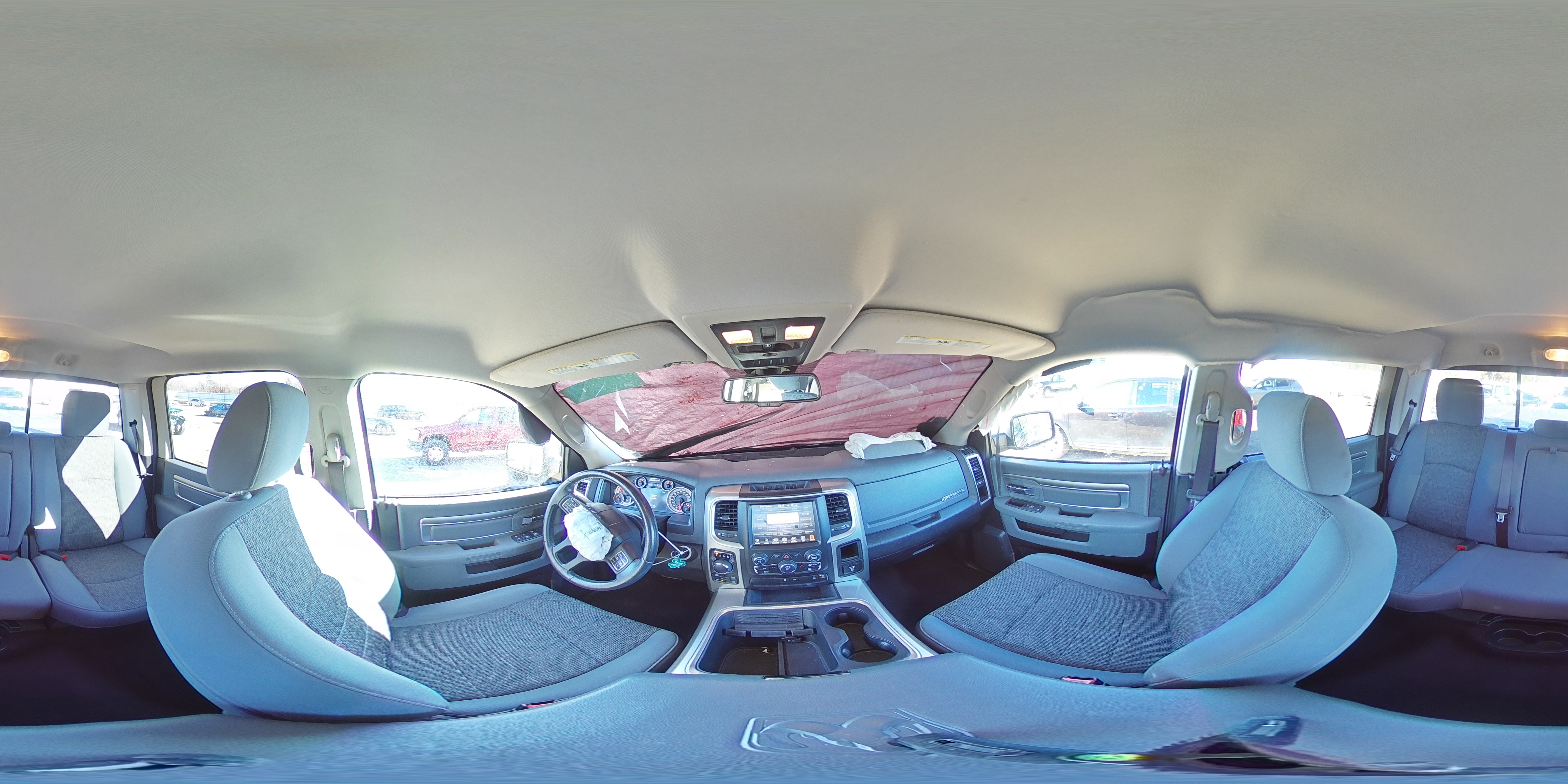 2016 RAM 1500 - Image 13