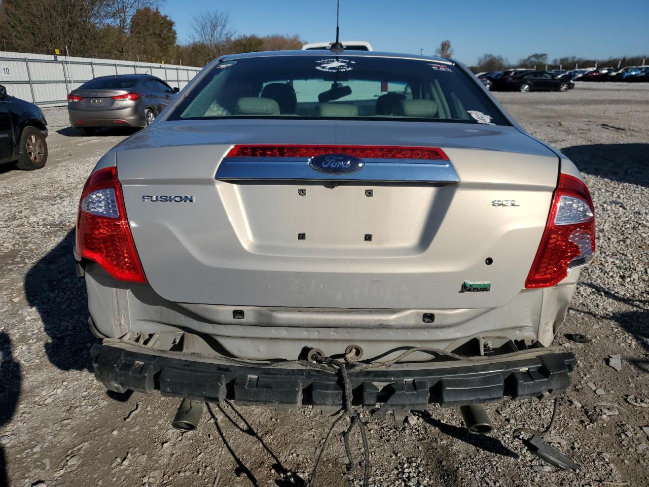 2010 Ford Fusion - Image 6