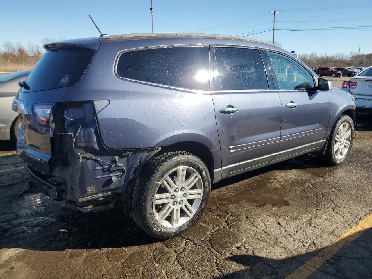 2013 Chevrolet Traverse - Image 3